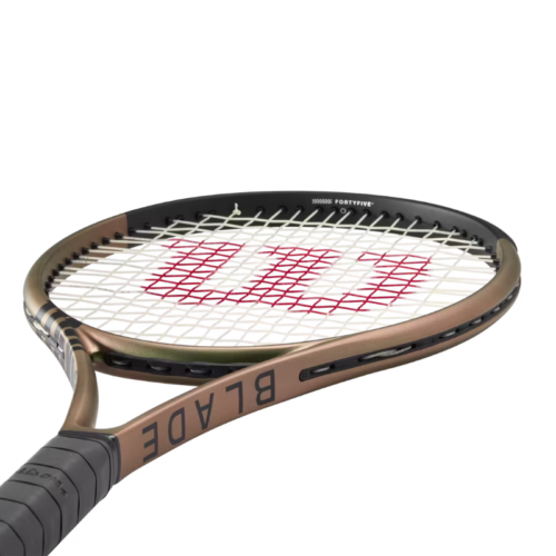 Raquette de tennis wilson blade 100 v8